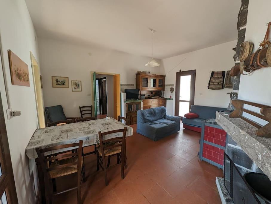 Cottage Familiare Sant'Agostino Abbasanta Ngoại thất bức ảnh